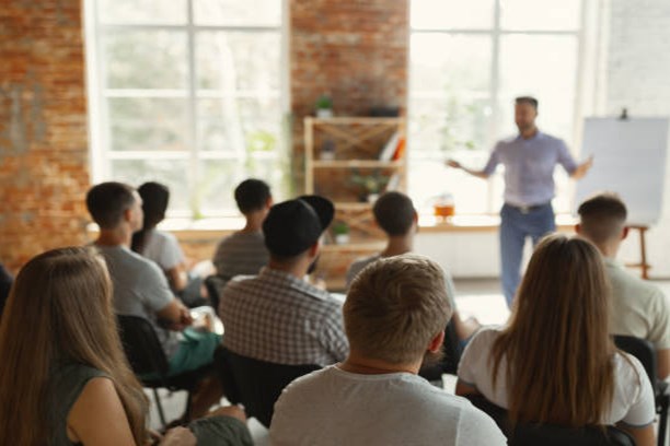 Coaching Series: Connecting to self when navigating change & uncertainty 